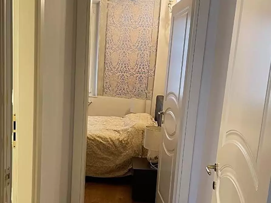 Immagine 20 di Appartamento in vendita  a Lucca