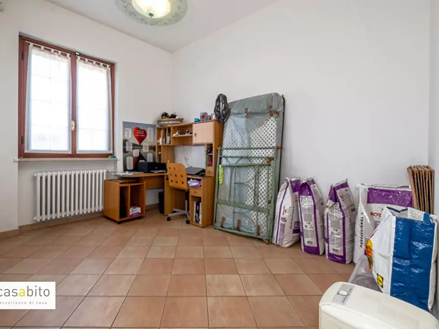 Immagine 22 di Appartamento in vendita  a Abbiategrasso