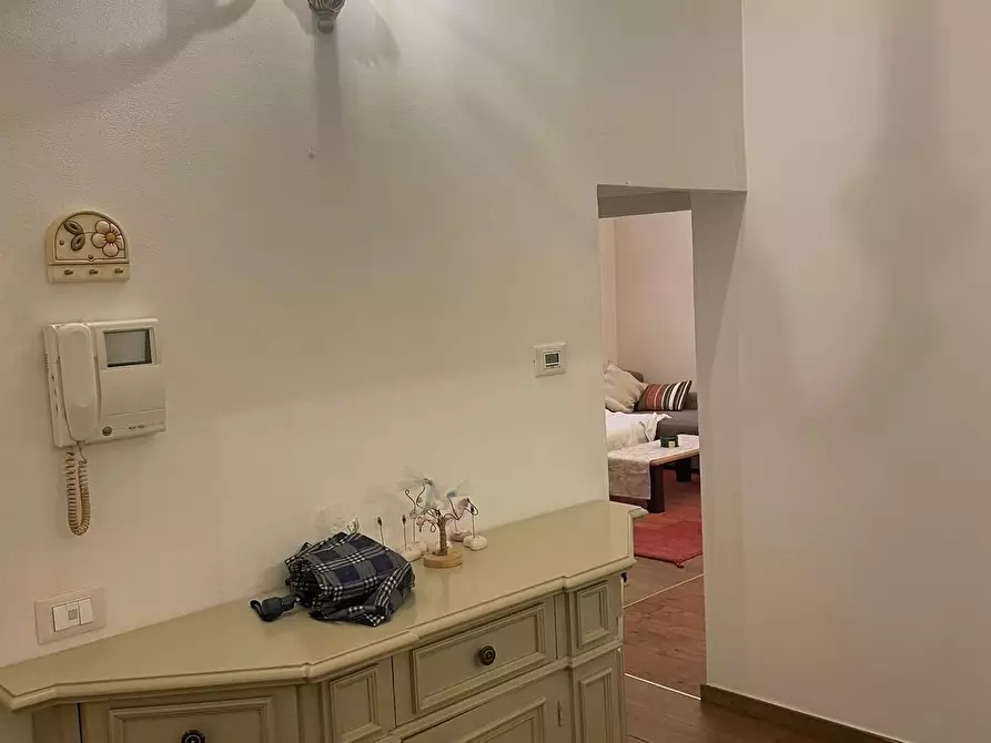 Immagine 14 di Appartamento in vendita  a Lucca