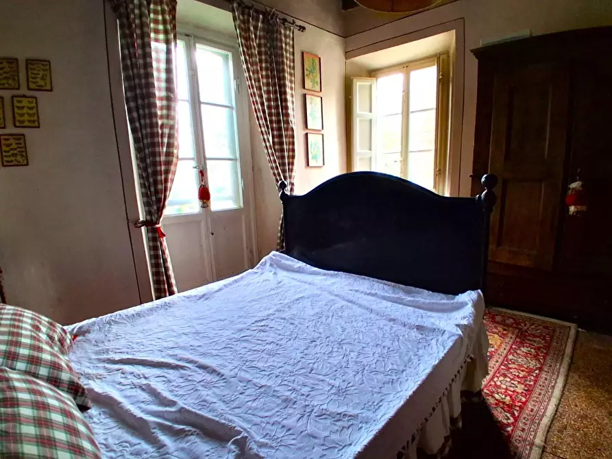 Immagine 22 di Villa in vendita  a Capannori