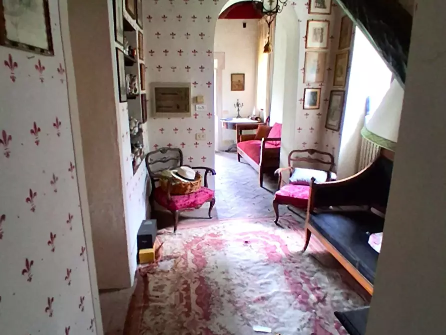 Immagine 8 di Villa in vendita  a Capannori