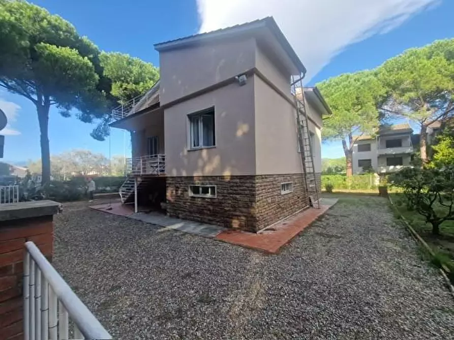 Immagine 33 di Villa in affitto  a Rosignano Marittimo