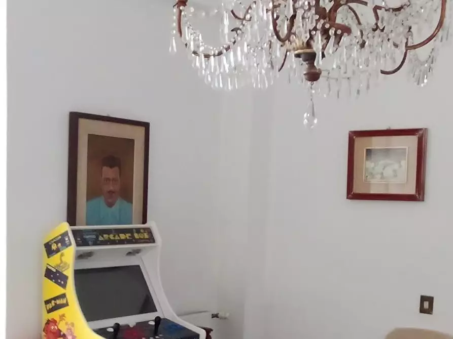 Immagine 5 di Appartamento in vendita  a Carrara