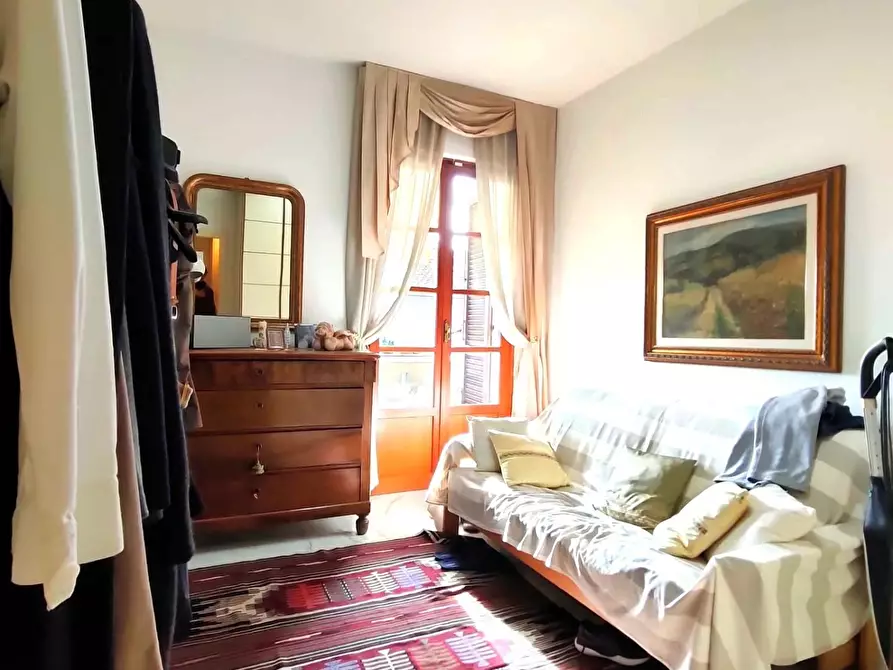 Immagine 10 di Appartamento in vendita  a Massa