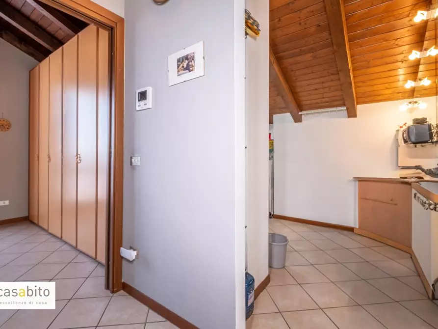 Immagine 26 di Appartamento in vendita  a Abbiategrasso