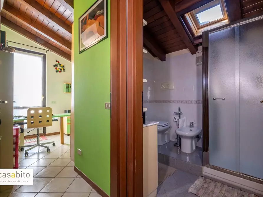 Immagine 20 di Villa in vendita  a Abbiategrasso