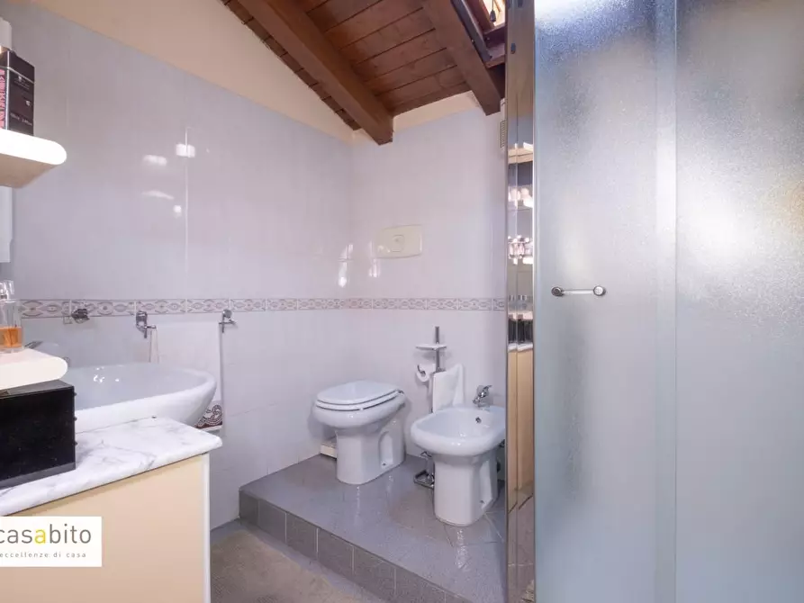 Immagine 21 di Villa in vendita  a Abbiategrasso