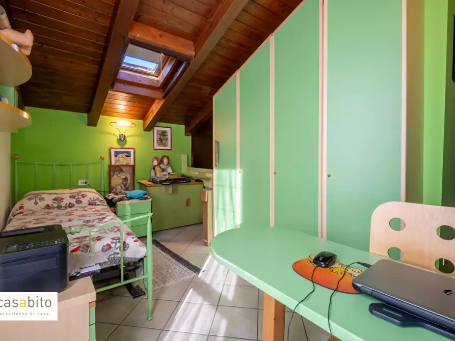 Immagine 22 di Villa in vendita  a Abbiategrasso