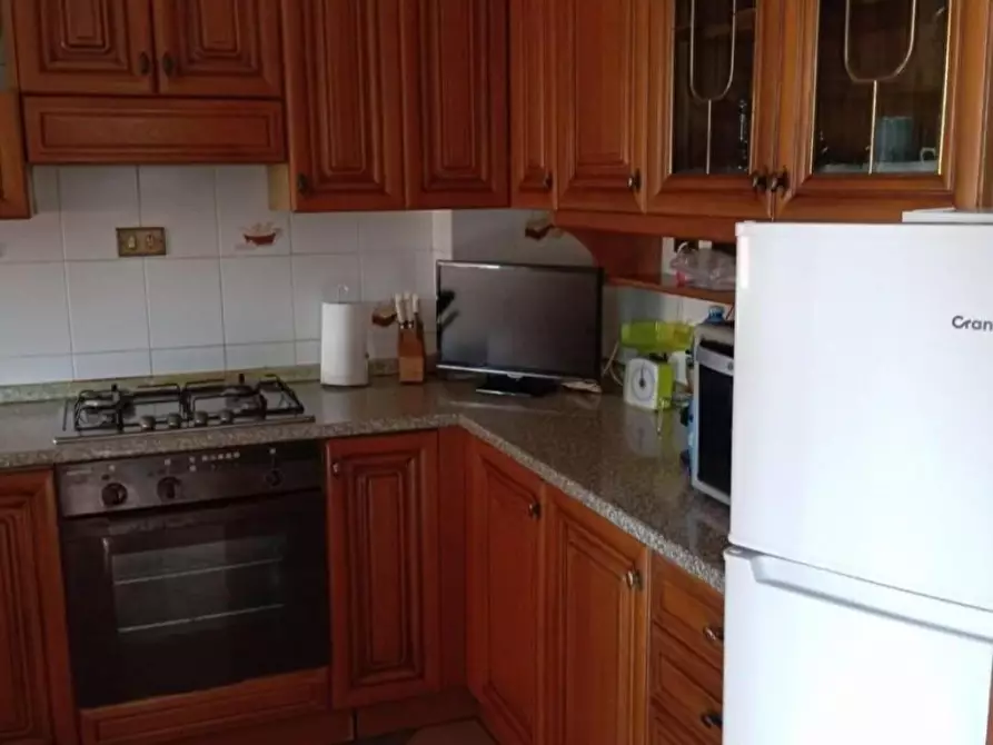 Immagine 6 di Appartamento in vendita  a Carrara