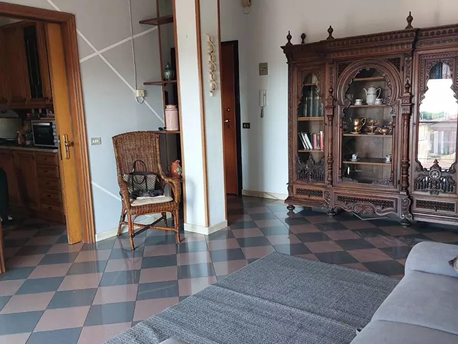 Immagine 11 di Appartamento in vendita  a Carrara