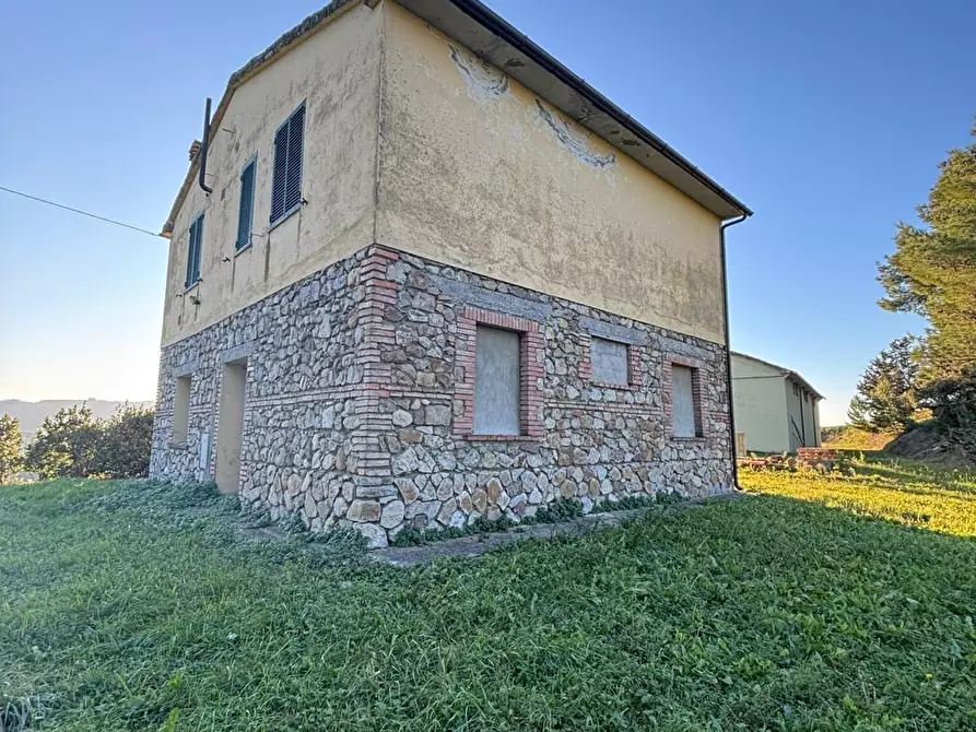 Immagine 4 di Casa indipendente in vendita  a Lajatico
