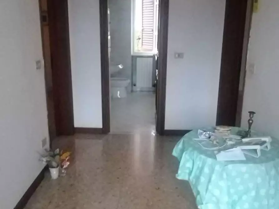 Immagine 23 di Casa bifamiliare in vendita  a Massa