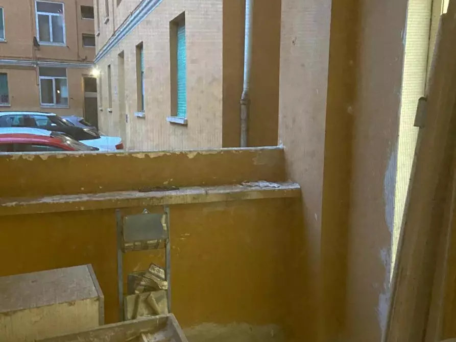 Immagine 5 di Locale commerciale in vendita  a Pisa