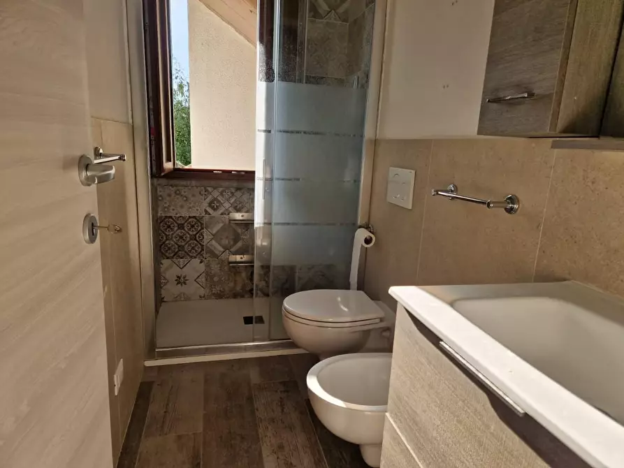 Immagine 6 di Appartamento in vendita  a Rosignano Marittimo