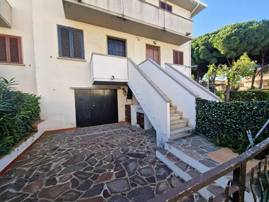 Immagine 2 di Appartamento in vendita  a Rosignano Marittimo