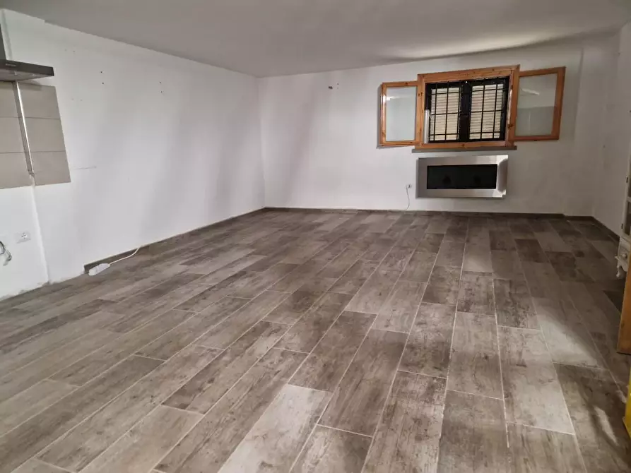 Immagine 8 di Appartamento in vendita  a Rosignano Marittimo