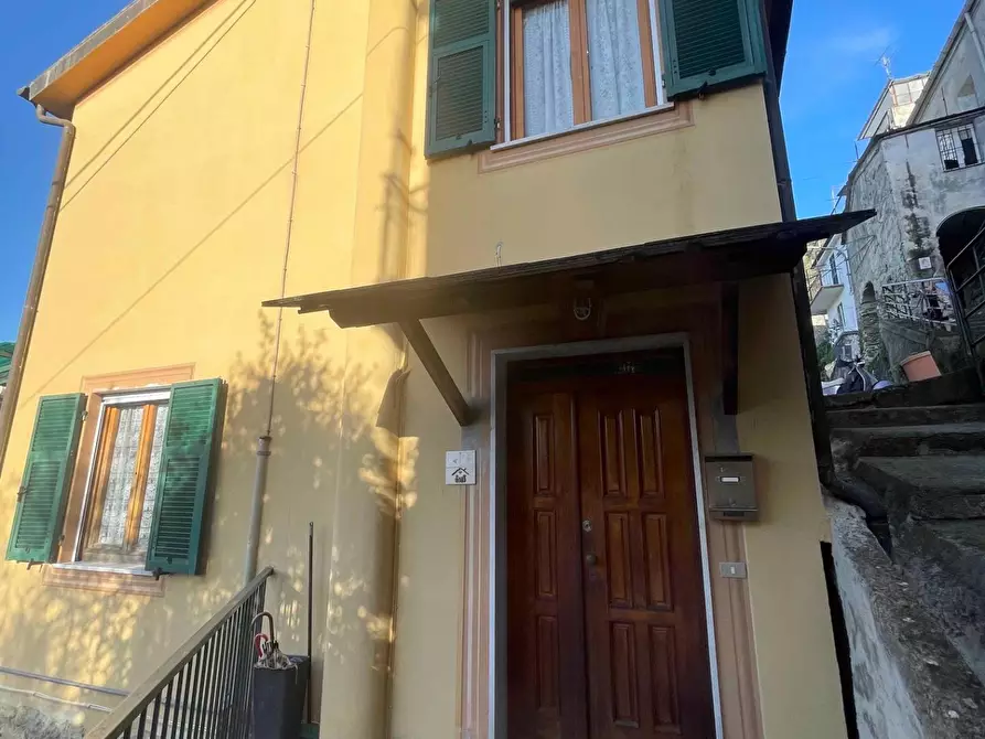 Immagine 5 di Casa indipendente in vendita  a Levanto