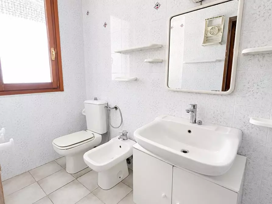 Immagine 11 di Casa indipendente in vendita  a Levanto