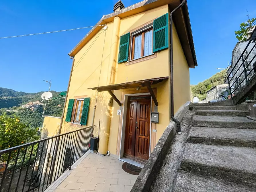 Immagine 1 di Casa indipendente in vendita  a Levanto