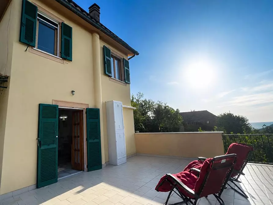 Immagine 28 di Casa indipendente in vendita  a Levanto