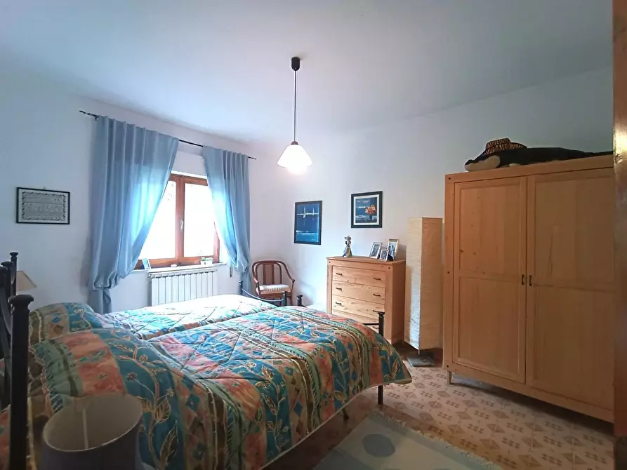 Immagine 21 di Casa indipendente in vendita  a Barga