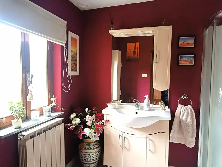 Immagine 14 di Casa indipendente in vendita  a Barga