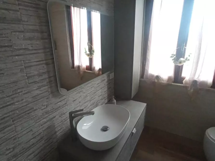 Immagine 50 di Casa indipendente in vendita  a Montopoli In Val D'arno