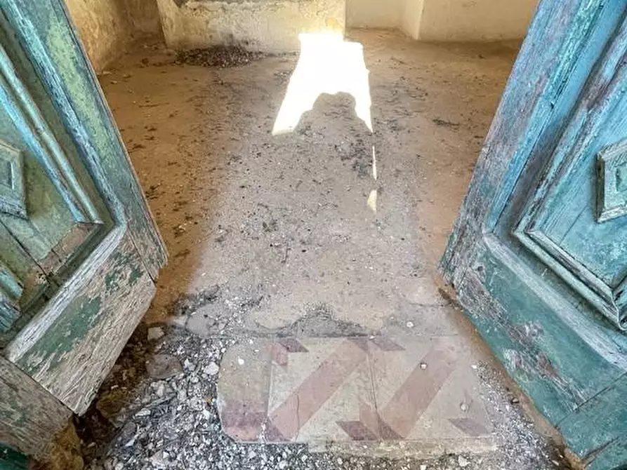 Immagine 42 di Rustico / casale in vendita  a Specchia