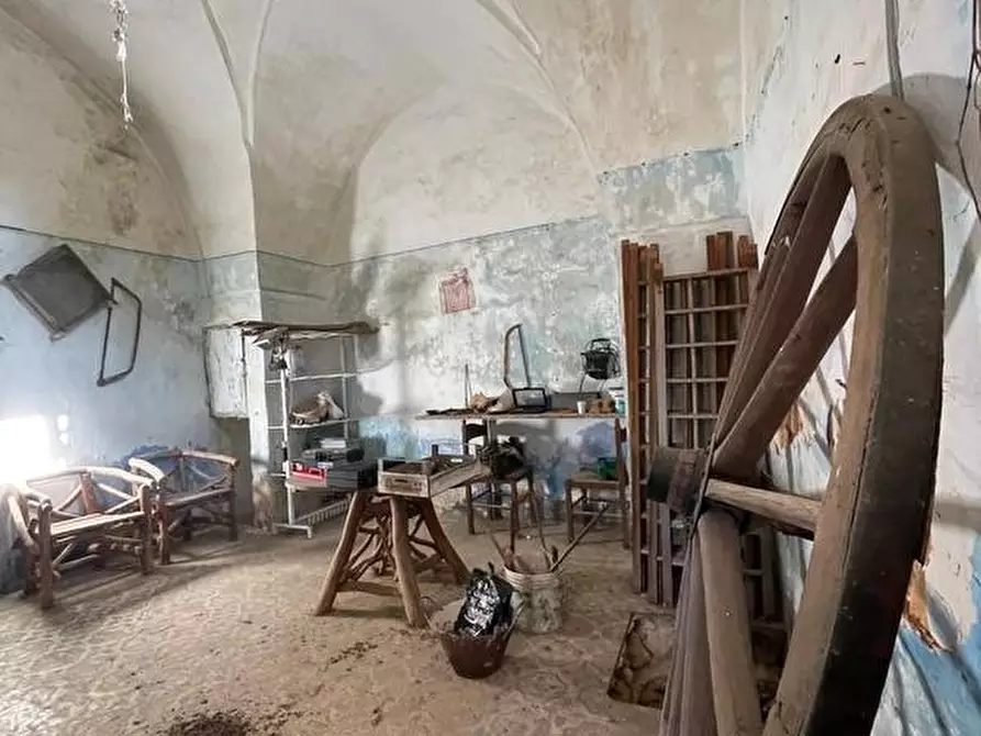 Immagine 21 di Rustico / casale in vendita  a Specchia