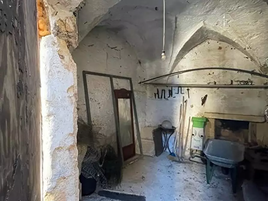 Immagine 18 di Rustico / casale in vendita  a Specchia