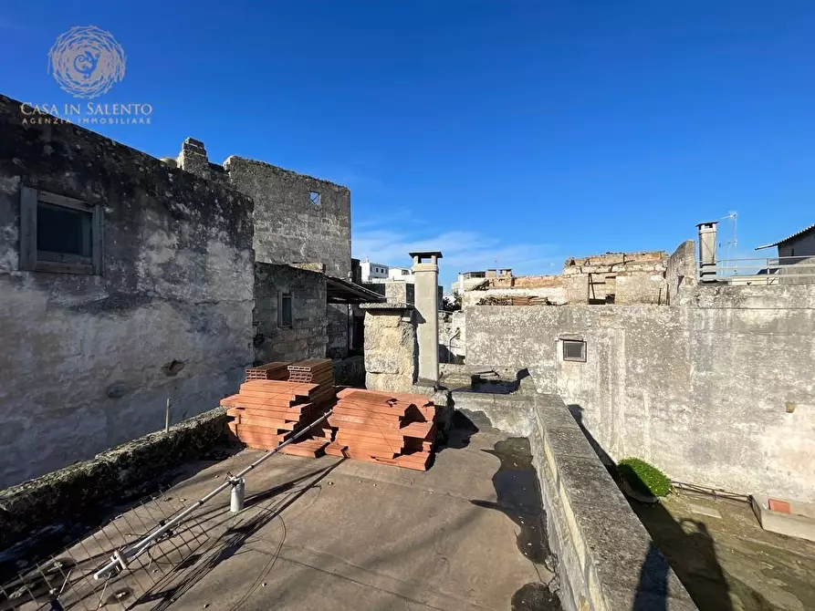 Immagine 61 di Rustico / casale in vendita  a Specchia