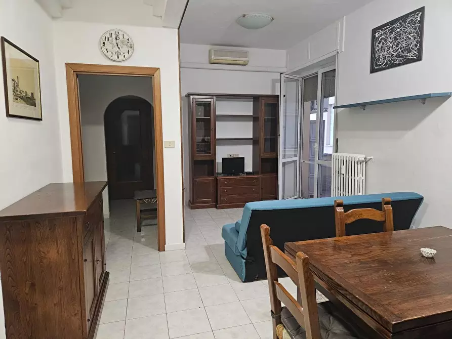 Immagine 3 di Appartamento in vendita  a Livorno