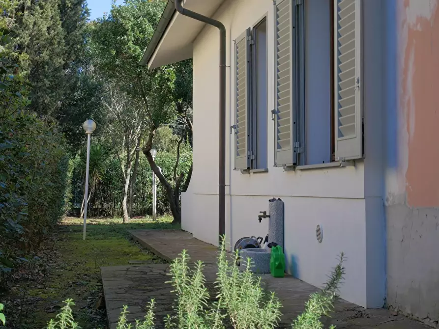 Immagine 26 di Villa in vendita  a Empoli