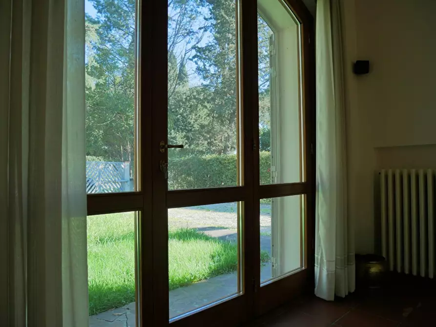Immagine 37 di Villa in vendita  a Empoli