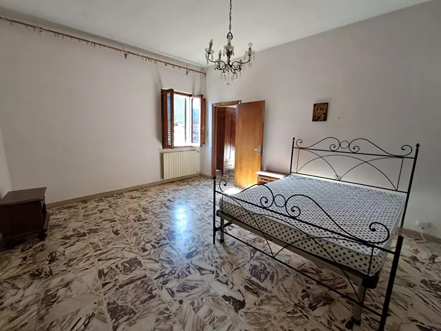 Immagine 12 di Appartamento in vendita  a Buti