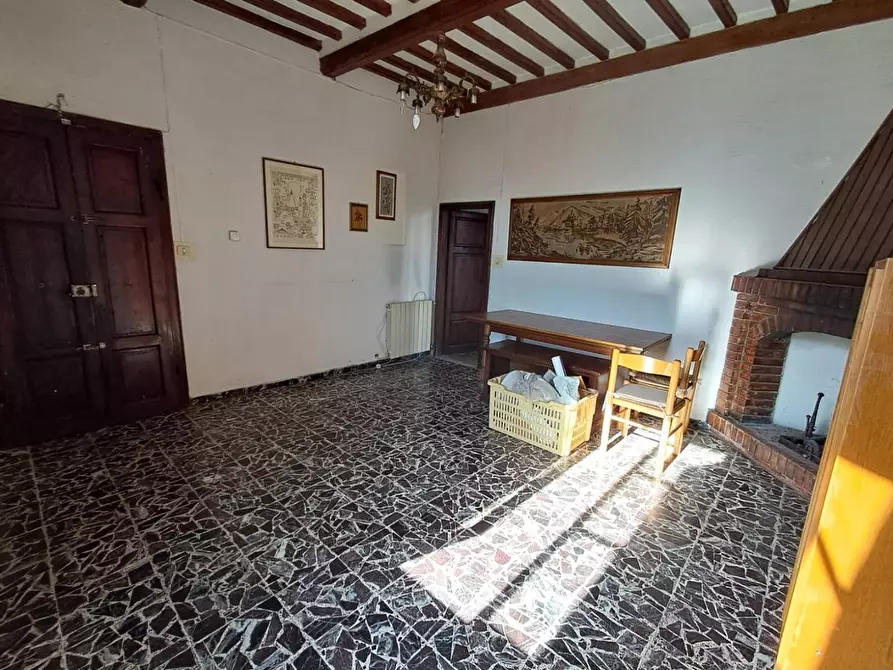 Immagine 2 di Appartamento in vendita  a Buti