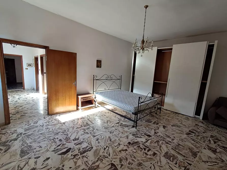 Immagine 11 di Appartamento in vendita  a Buti