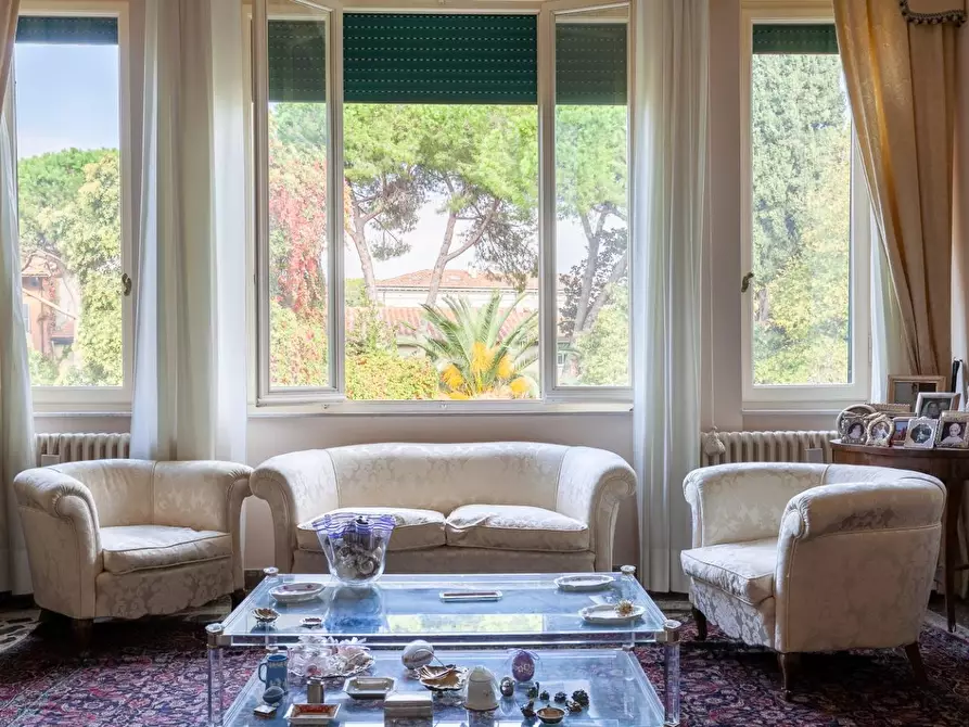 Immagine 2 di Appartamento in vendita  a Pisa