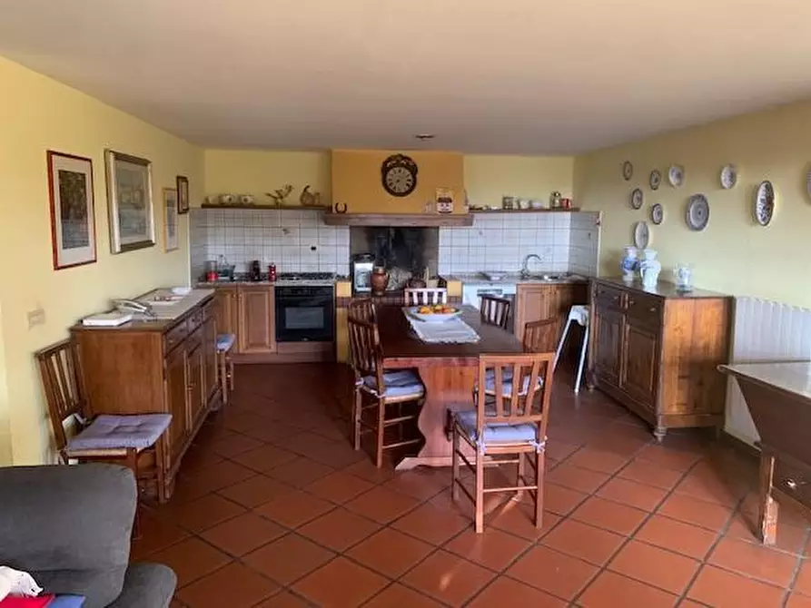 Immagine 3 di Casa bifamiliare in vendita  a Buggiano