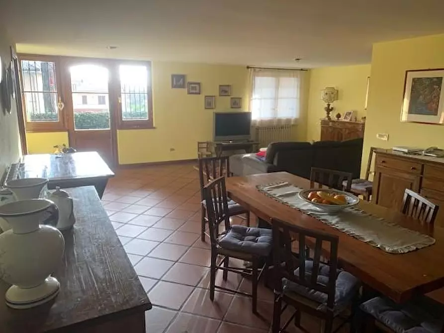 Immagine 4 di Casa bifamiliare in vendita  a Buggiano