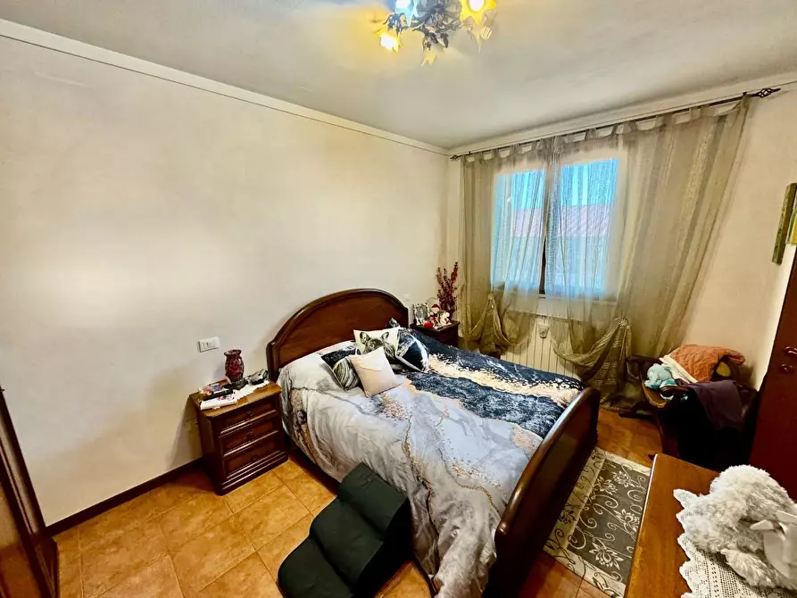 Immagine 12 di Appartamento in vendita  a Pontedera