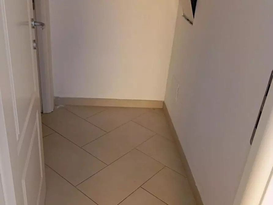 Immagine 19 di Appartamento in vendita  a Carrara