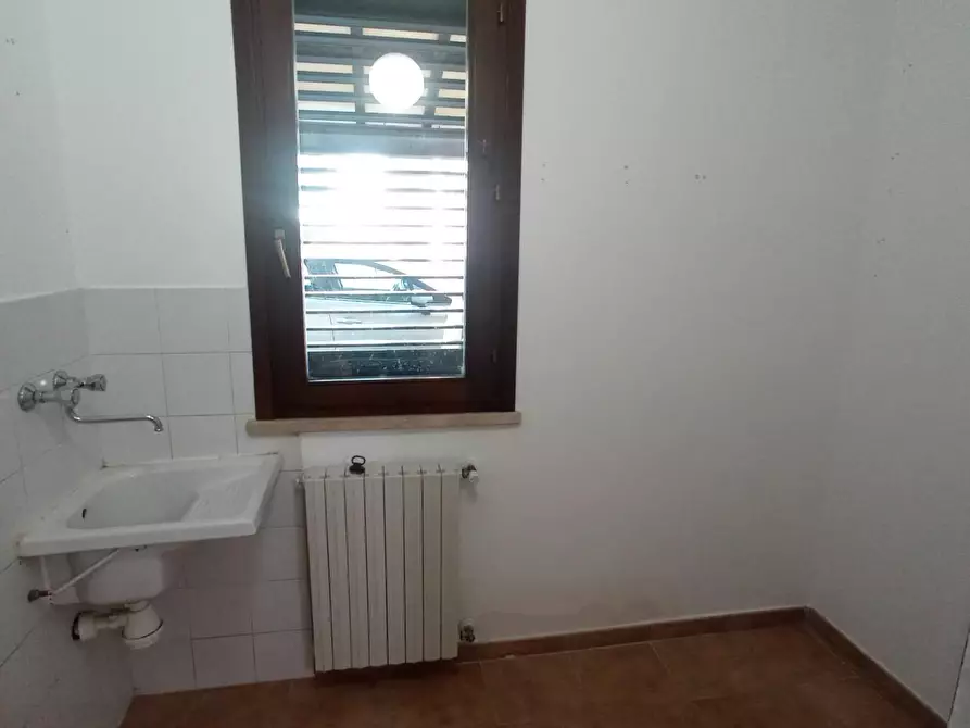 Immagine 35 di Appartamento in vendita  a Montopoli In Val D'arno