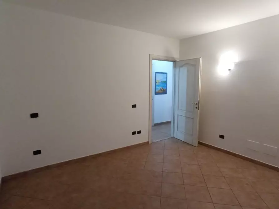 Immagine 26 di Appartamento in vendita  a Montopoli In Val D'arno