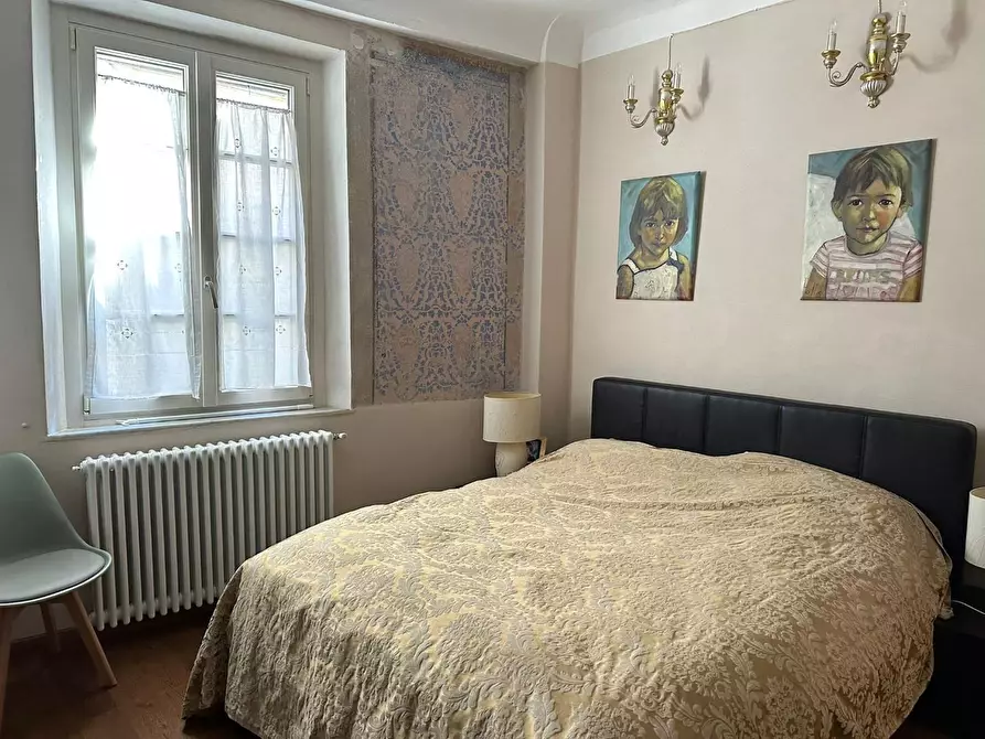 Immagine 15 di Appartamento in vendita  a Lucca