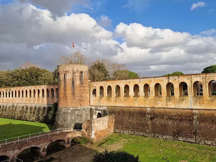 Immagine 1 di Appartamento in vendita  a Pisa