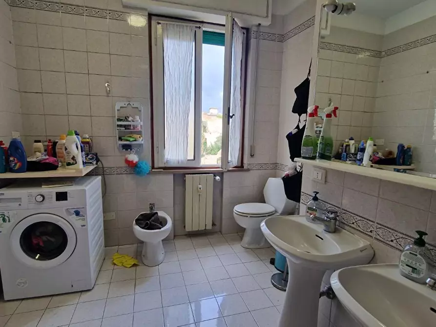 Immagine 40 di Appartamento in vendita  a Pisa