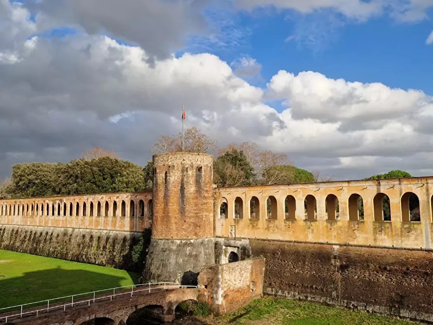 Immagine 5 di Appartamento in vendita  a Pisa