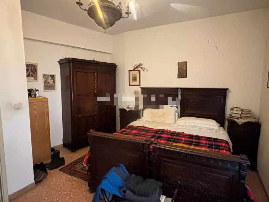 Immagine 11 di Appartamento in vendita  a Carrara