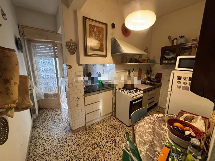 Immagine 7 di Appartamento in vendita  a Carrara